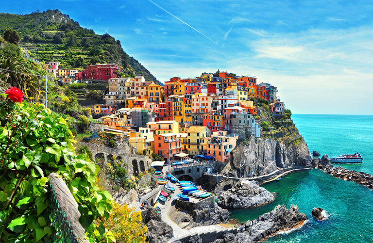 Colorful Manarola in Cinqueterre Italy