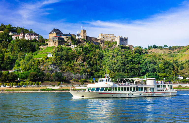 The Rheinfels Castle above he Rhein River